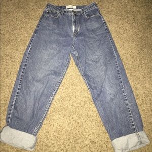 L.L. BEAN Classic fit high waisted women’s jeans